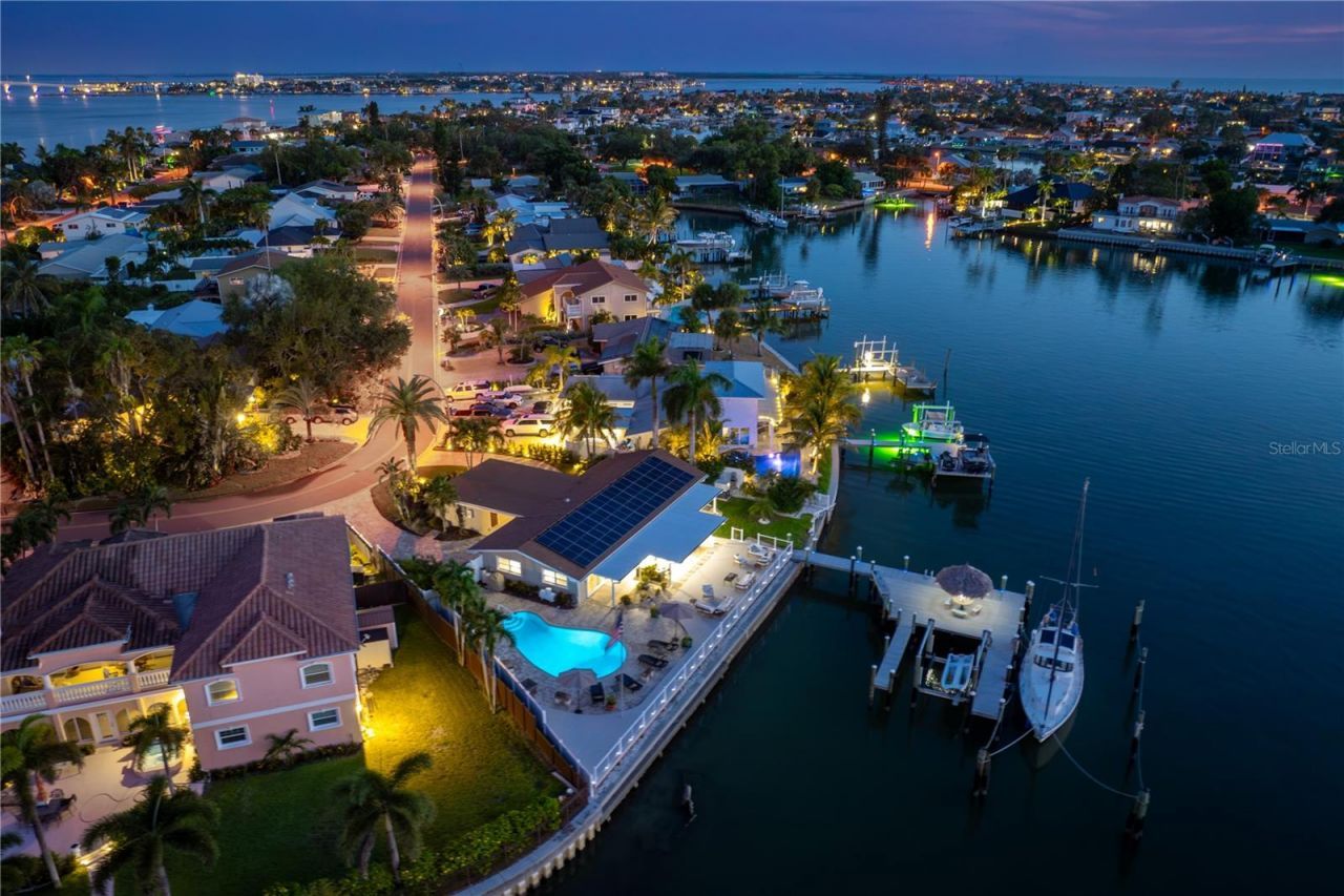 3142 W Vina Del Mar Boulevard, Saint Pete Beach, FL 33706 Photo