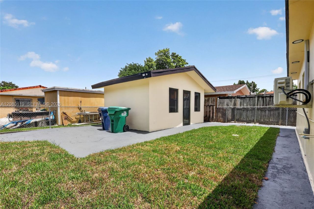 2216 SW 62nd Ave , Miami, FL 33155 Photo