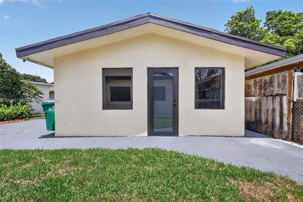 2216 SW 62nd Ave , Miami, FL 33155 Photo
