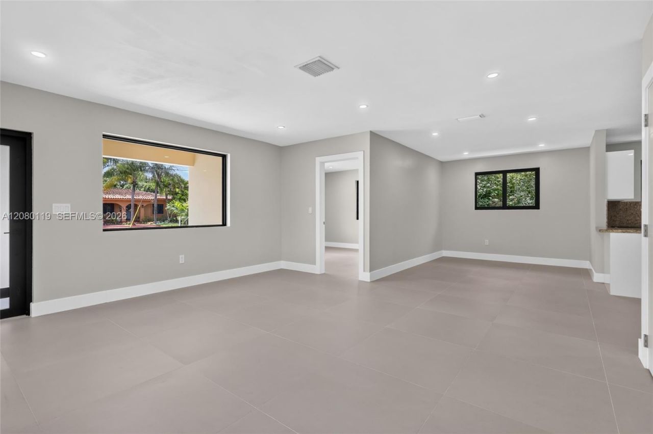 2216 SW 62nd Ave , Miami, FL 33155 Photo