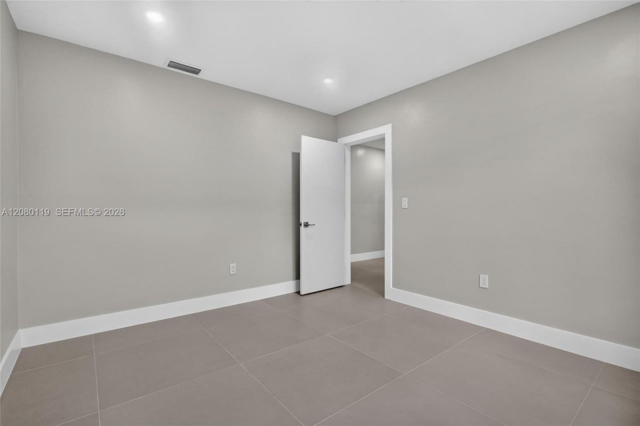 2216 SW 62nd Ave , Miami, FL 33155 Photo