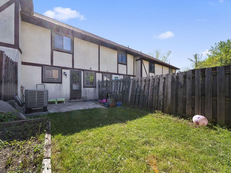 3032 Blendon Woods Boulevard , Columbus, OH 43231 Photo 31