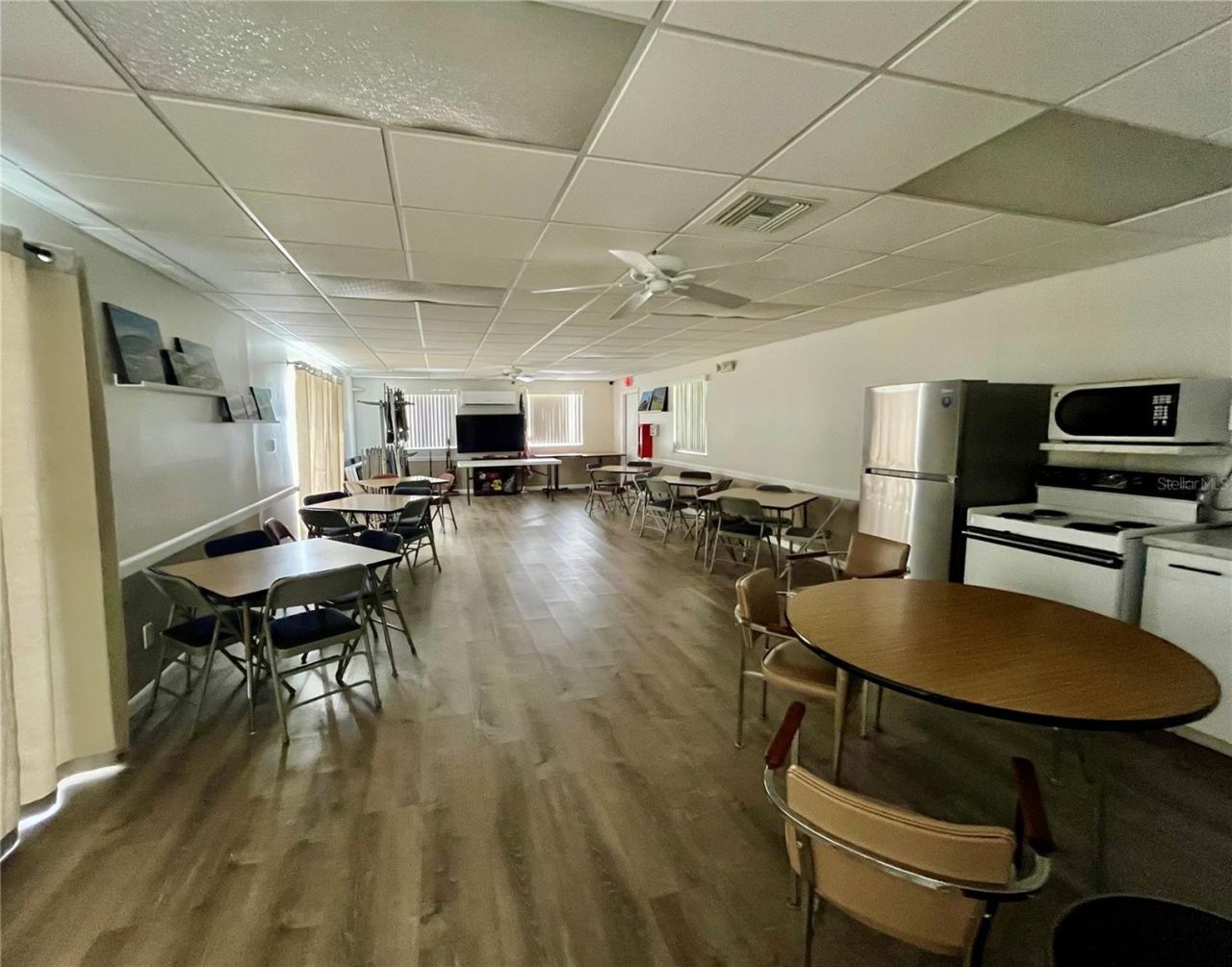 568 Midway Drive, Unit B, Ocala, FL 34472 Photo