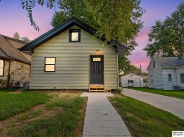 4511 Camden Street, Omaha, NE 68104