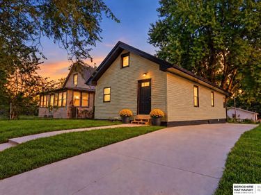 4511 Camden Street, Omaha, NE 68104