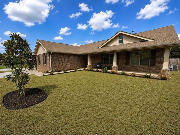 5358 Deer Oak Drive, Pace, FL 32571