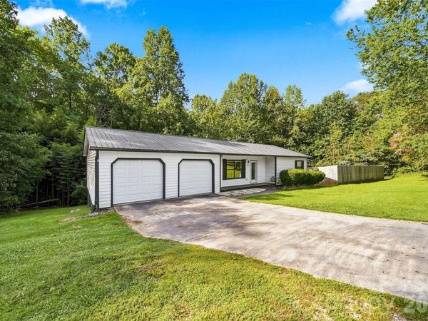 2075 South Fork Drive , Morganton, NC 28655