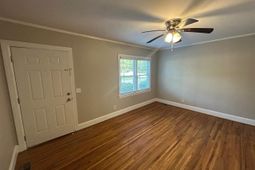 515 A Franklin photo 4