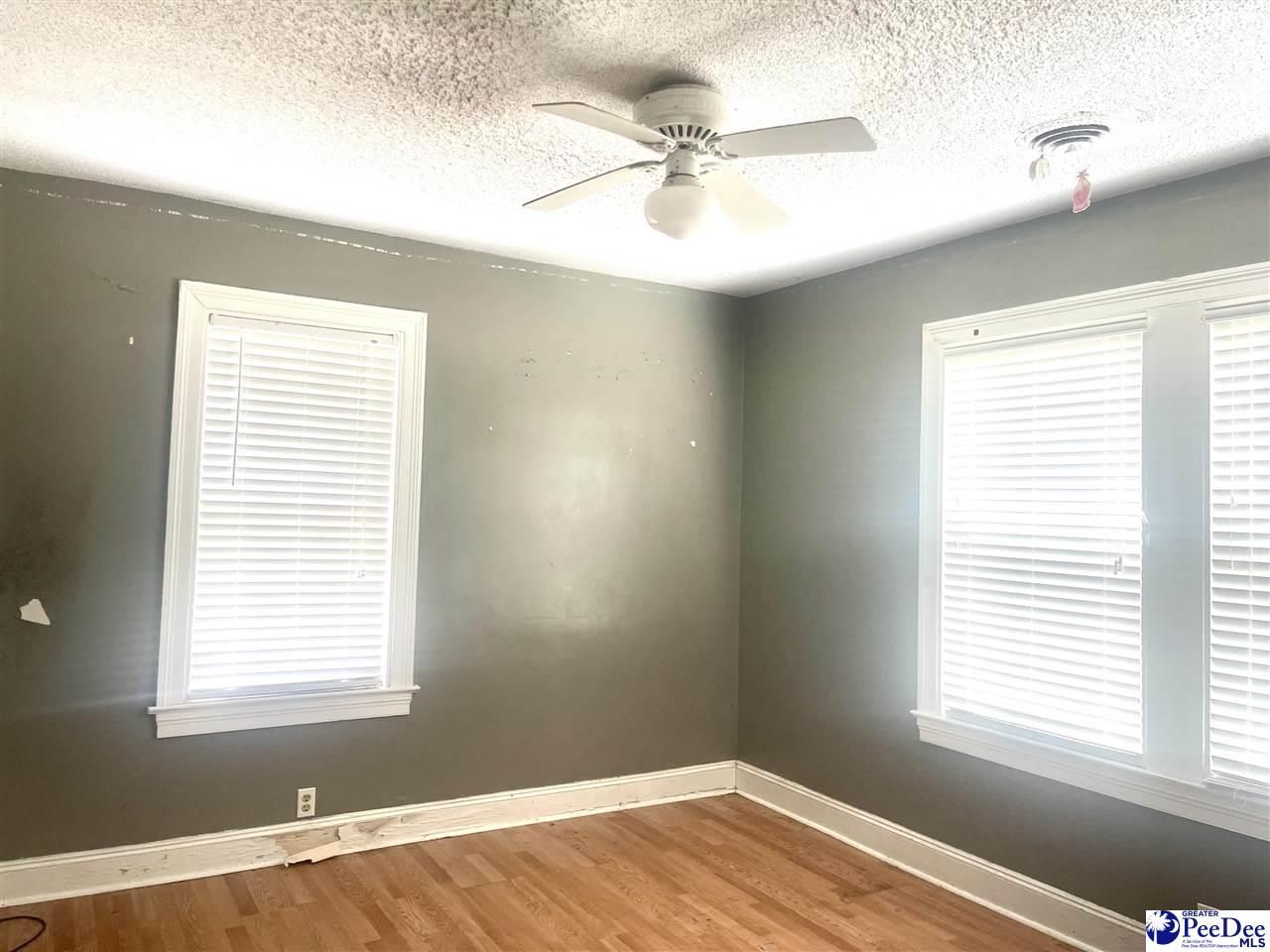 424 E Baker St. Photo 6