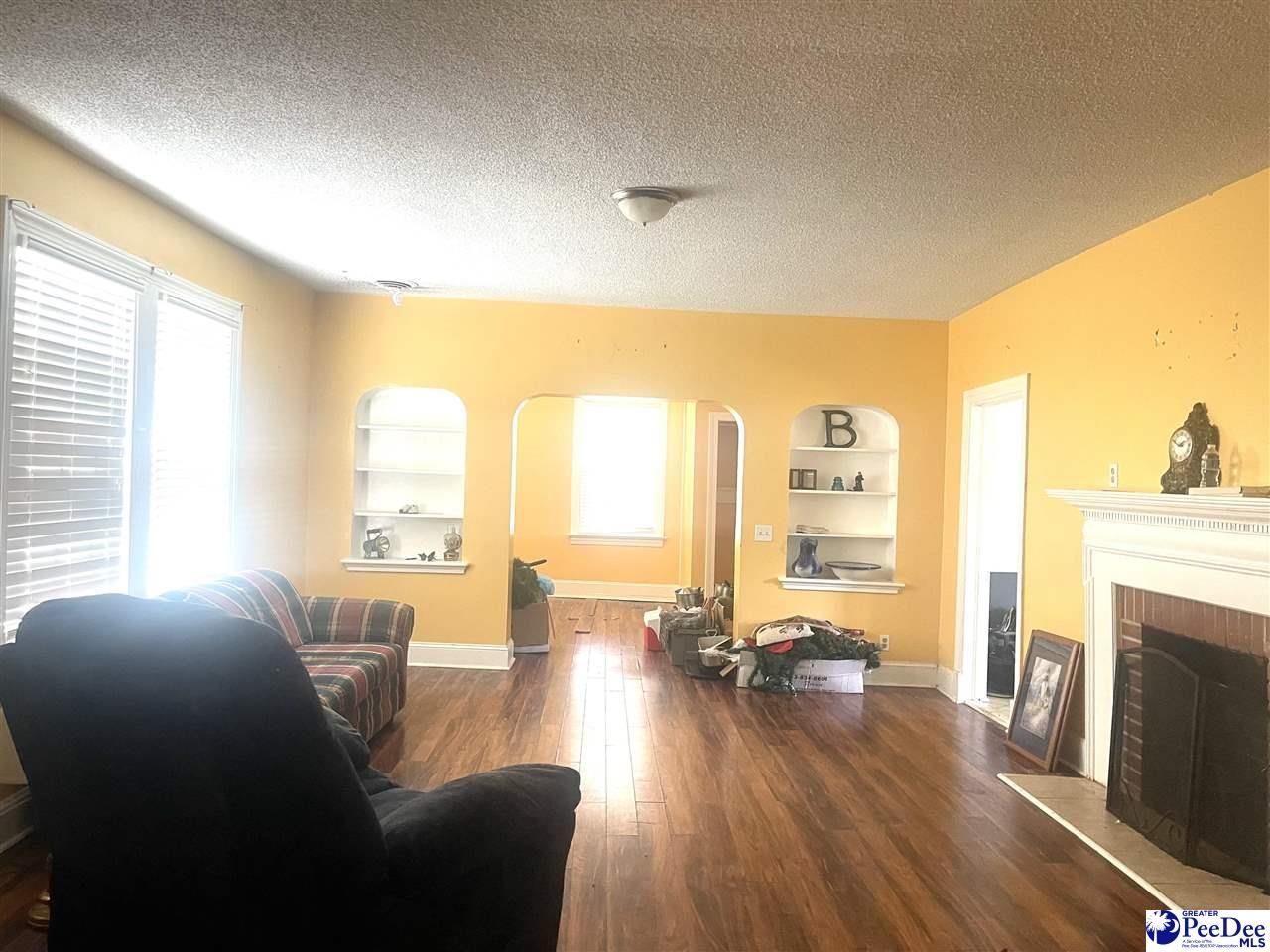 424 E Baker St. Photo 9