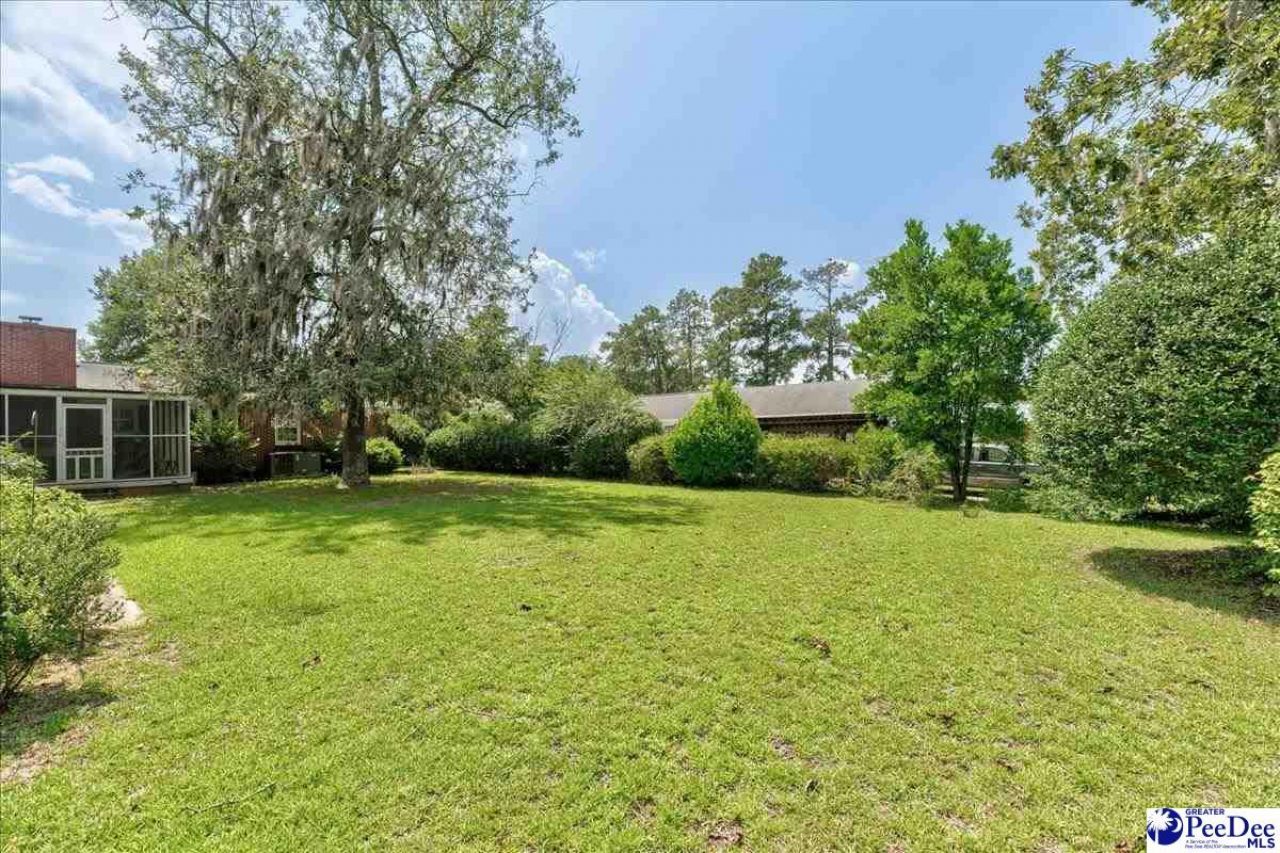 1019 E Howe Spring Rd. Photo 37