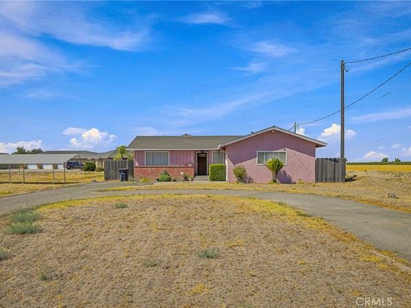 128 E El Nido, El Nido, CA 95317