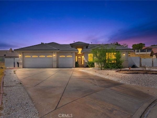 14745 Grafton Lane, Helendale, CA 92342