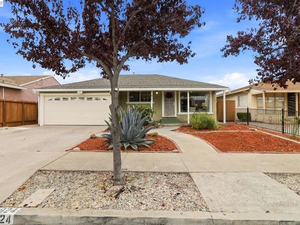 824 Moraga Dr, San Leandro, CA 94578