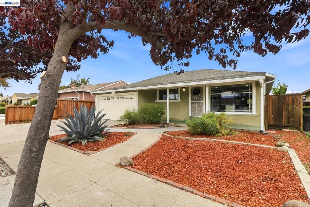 824 Moraga Dr, San Leandro, CA 94578 Main Photo