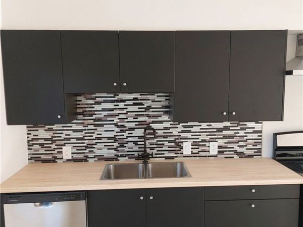 136 W Saginaw Way, Unit 202, Fresno, CA 93705