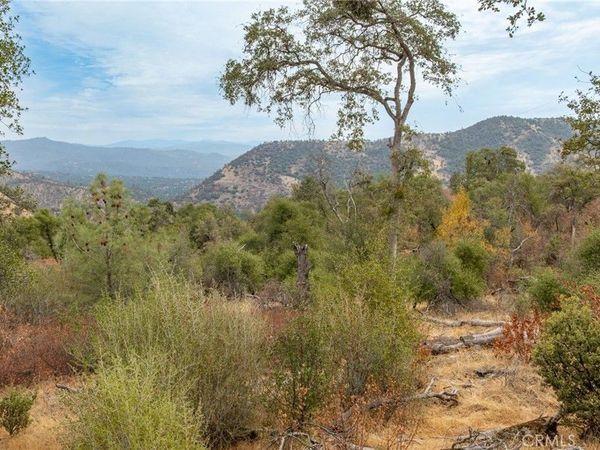 40117 Road 600, Ahwahnee, CA 93601