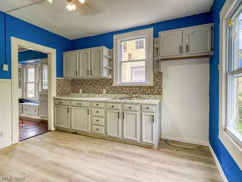 13511 Beaumont Avenue, East Cleveland, OH 44112 Photo 10
