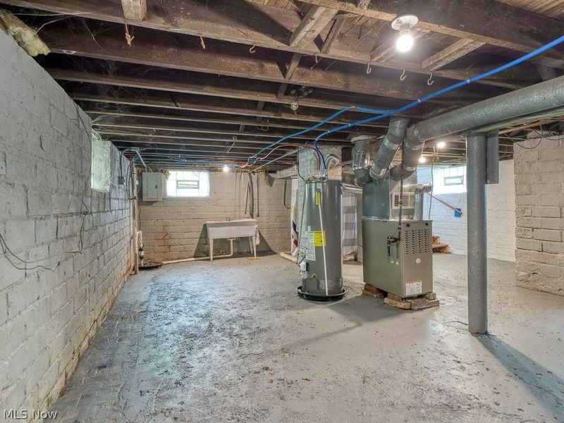 13511 Beaumont Avenue, East Cleveland, OH 44112 Photo 29