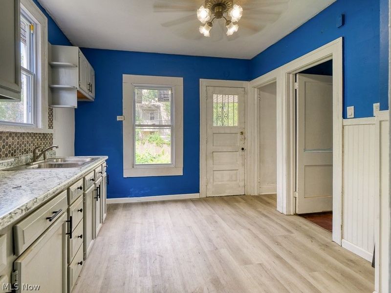 13511 Beaumont Avenue, East Cleveland, OH 44112 Photo 8