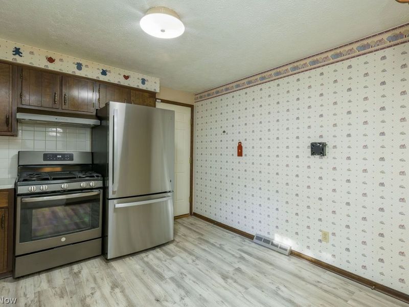 11195 Sagebrush Avenue NE, Uniontown, OH 44685 Photo 15