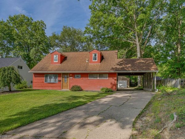 362 N Edgehill Avenue , Youngstown, OH 44515