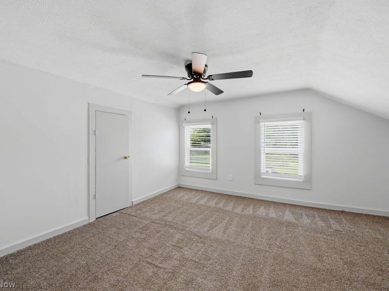 9767 Columbia Road, Olmsted Falls, OH 44138 Photo 23