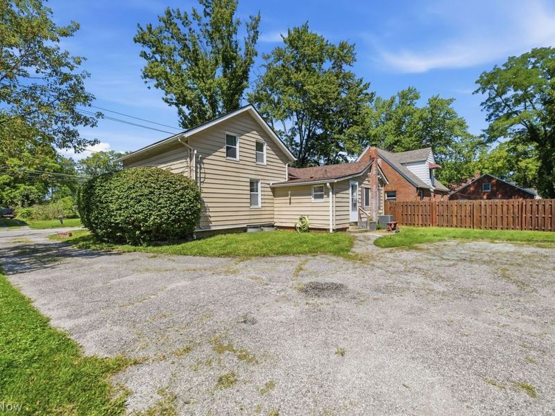 9767 Columbia Road, Olmsted Falls, OH 44138 Photo 33