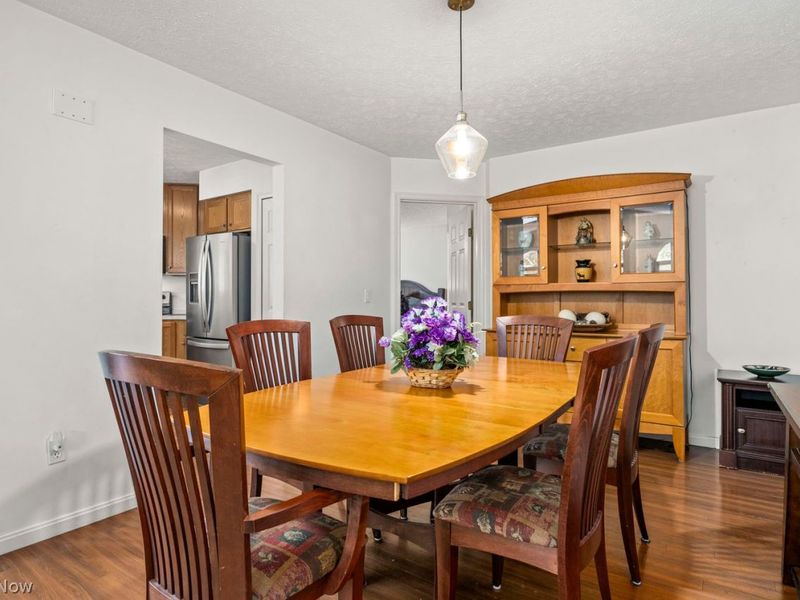 5221 Parkhurst Drive, Sheffield Village, OH 44054 Photo 19