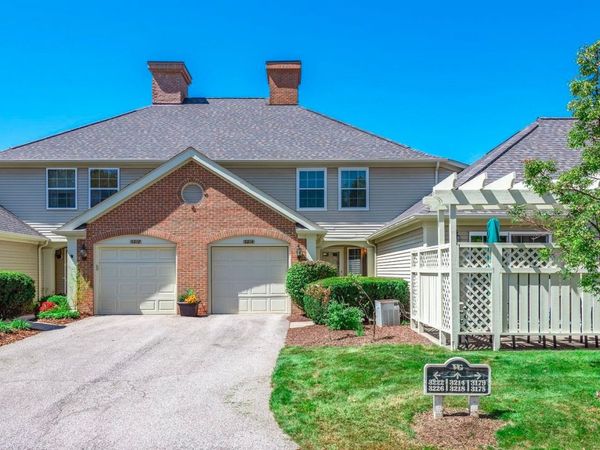 3214 Orchard Way , Westlake, OH 44145