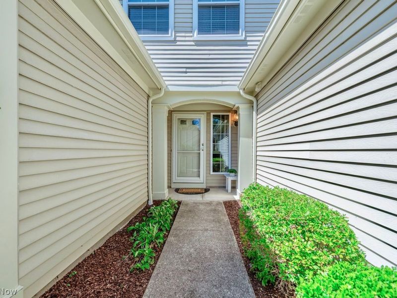 3214 Orchard Way, Westlake, OH 44145 Photo 2