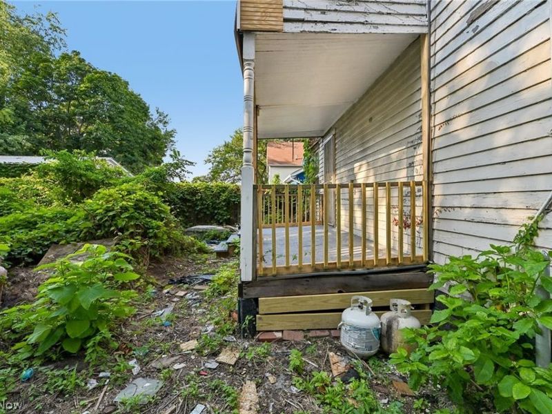 942 E 79th Street, Cleveland, OH 44103 Photo 15