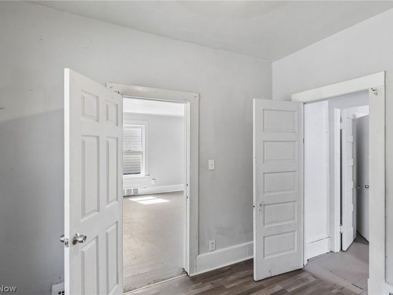 942 E 79th Street, Cleveland, OH 44103 Photo 29