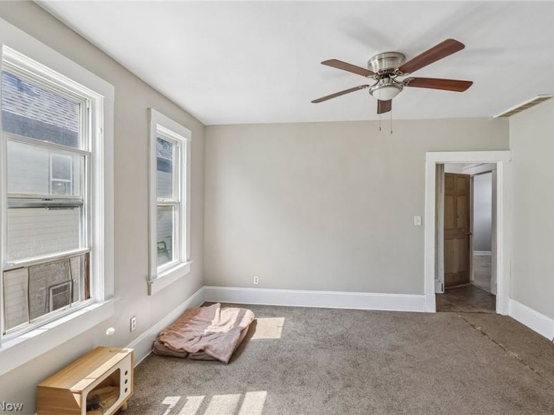 942 E 79th Street, Cleveland, OH 44103 Photo 38