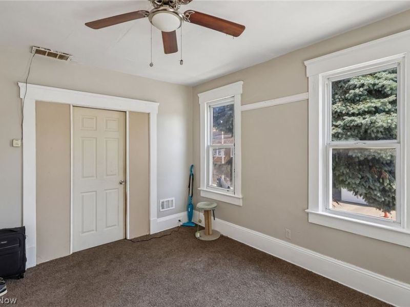 942 E 79th Street, Cleveland, OH 44103 Photo 41