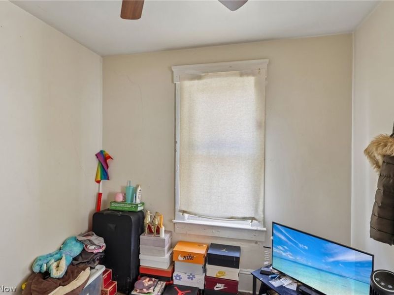 942 E 79th Street, Cleveland, OH 44103 Photo 45