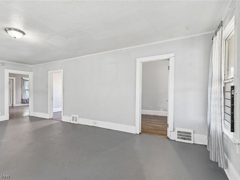 942 E 79th Street, Cleveland, OH 44103 Photo 6