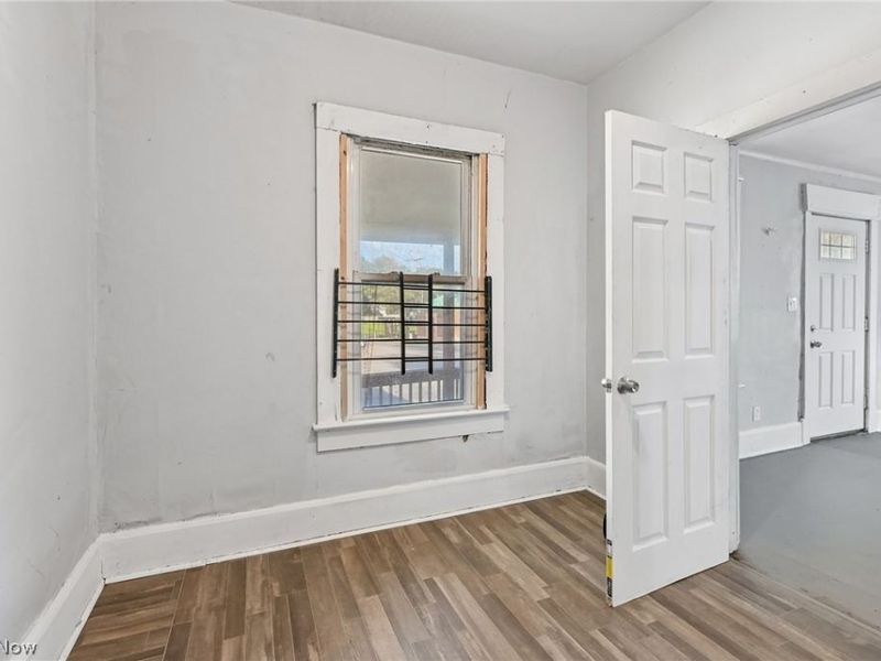 942 E 79th Street, Cleveland, OH 44103 Photo 8