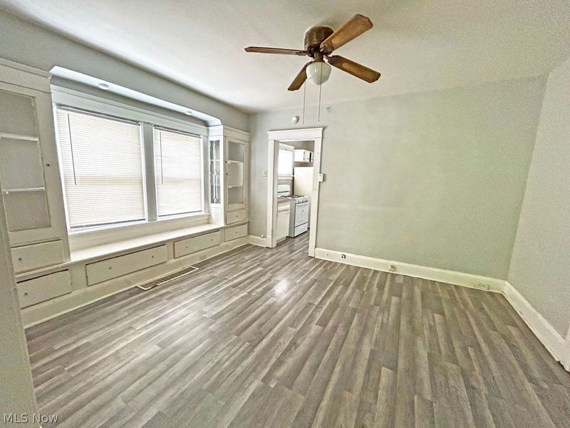 3329 W 99TH Street, Cleveland, OH 44102 Photo 5
