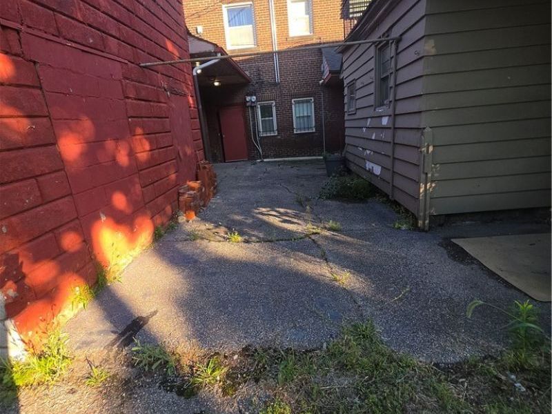 5337 Dolloff Road, Cleveland, OH 44127 Photo 8