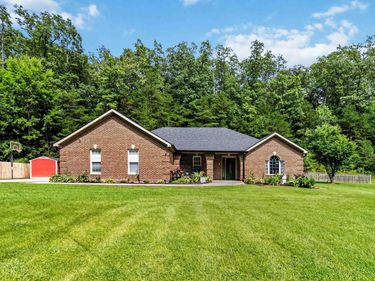 240 Madison View Road, Berea, KY 40403
