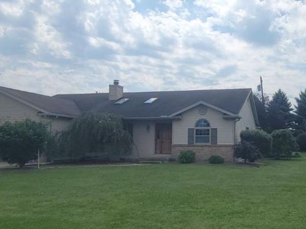 41 W Adams Drive, Fremont, OH 43420