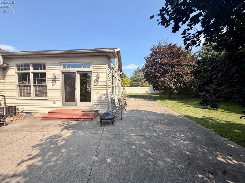 41 W Adams Drive, Fremont, OH 43420 Photo 55