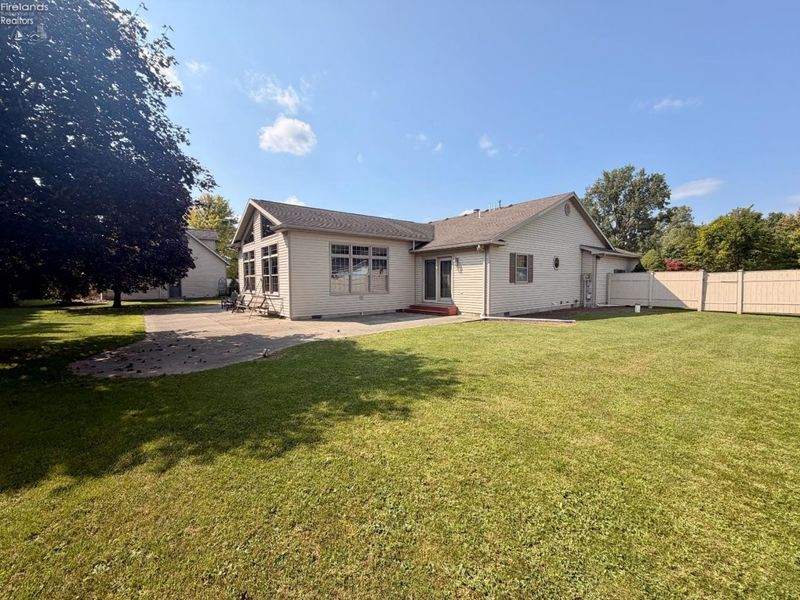 41 W Adams Drive, Fremont, OH 43420 Photo 58