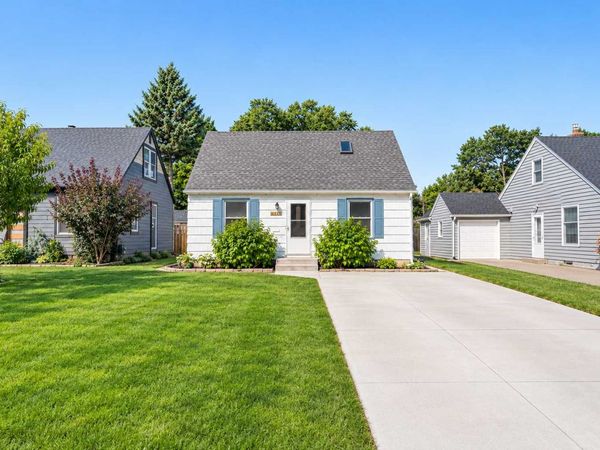 5544 York Avenue S, Edina, MN 55410