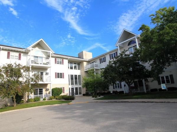 715 Canterberry COURT, Unit 215, West Bend, WI 53090