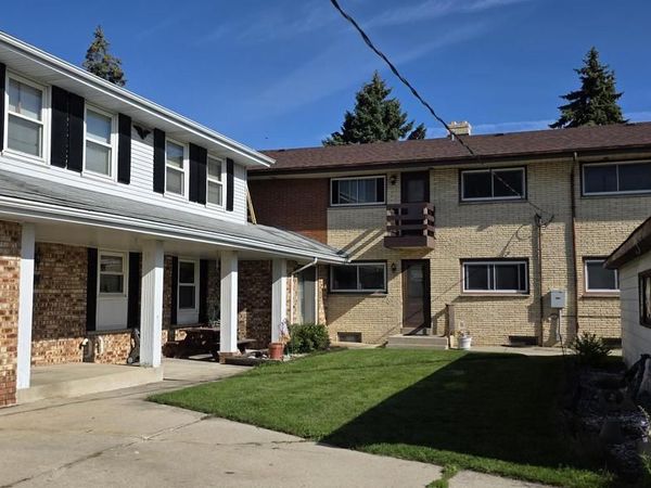 3123 E Grange AVENUE, Cudahy, WI 53110