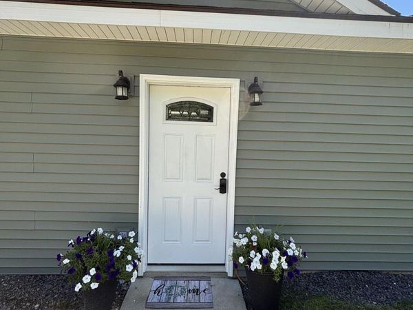 241 New Vineyard Road , Farmington, ME 04938