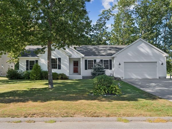 12 Cornerstone Drive , Biddeford, ME 04005