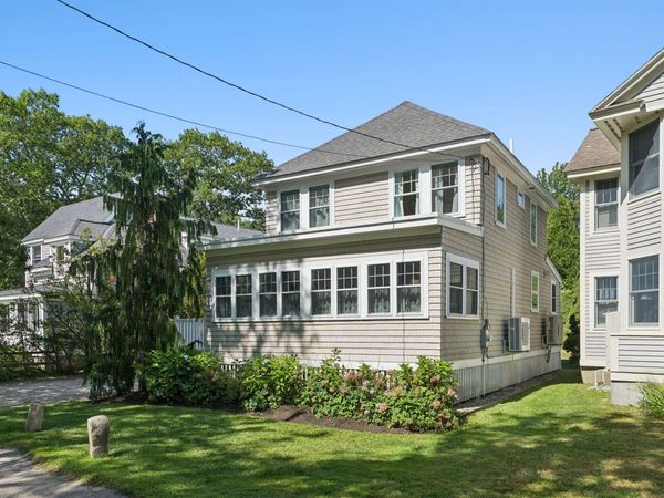 12 Bellevue Avenue, Kennebunkport, ME 04046